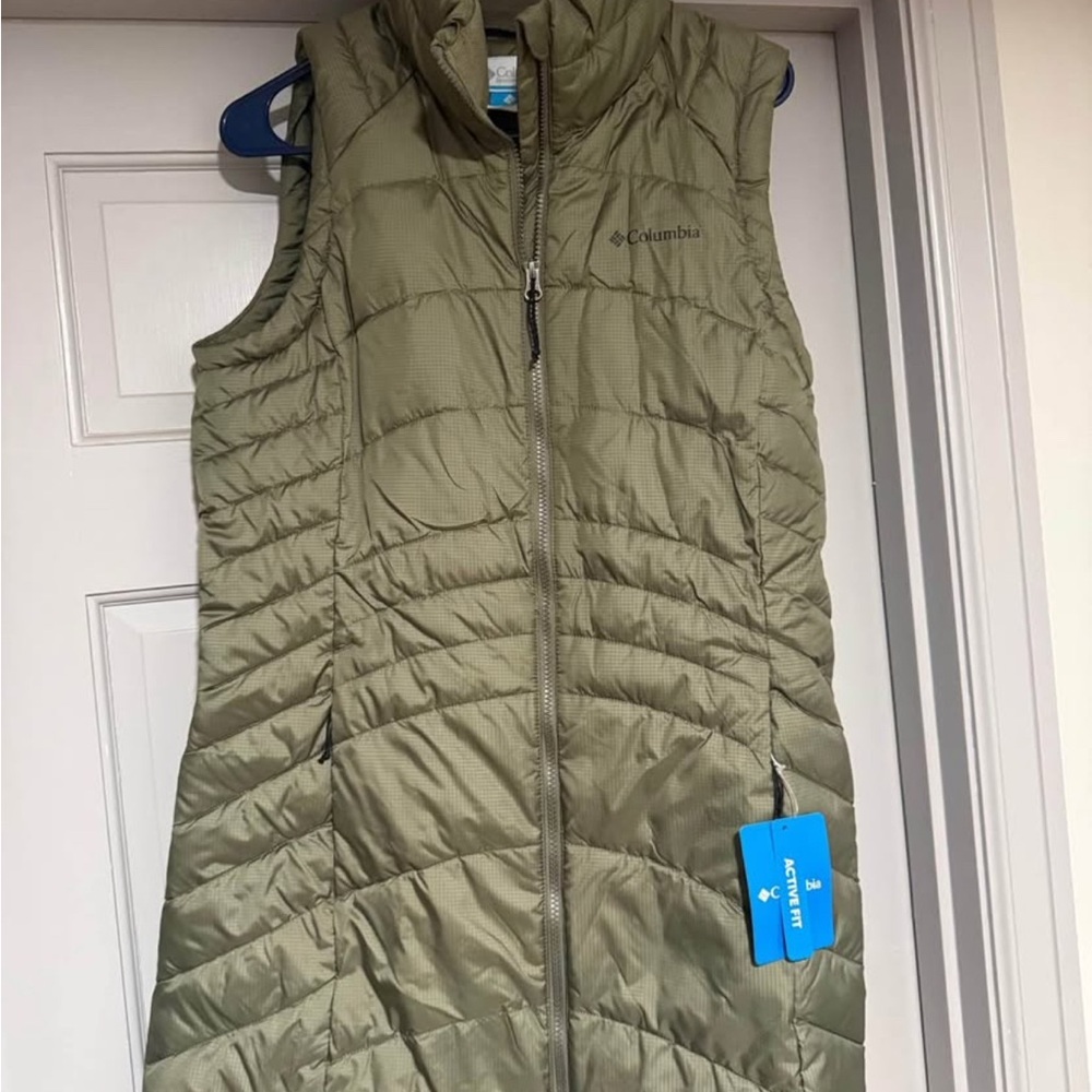 Columbia Women's Green Quilted Vest